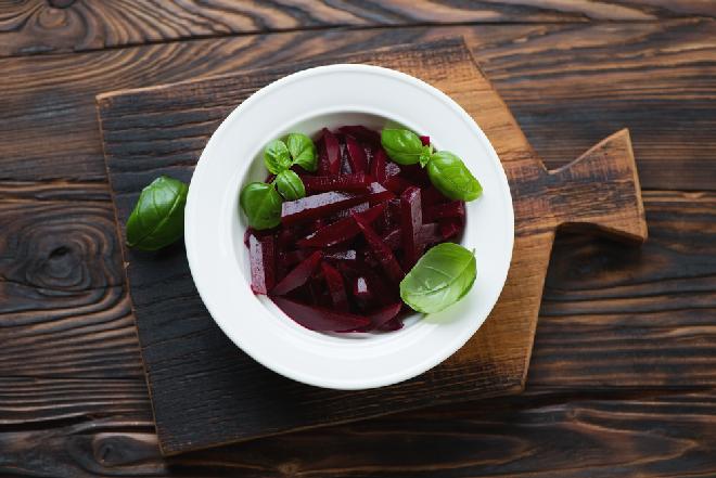 Cudowne buraczki z octem balsamicznym i miodem - aromatyczna jarzynka na ciepło